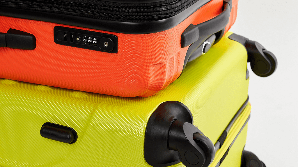 How to Pack a Travelpro Rolling Garment Bag digiluggage